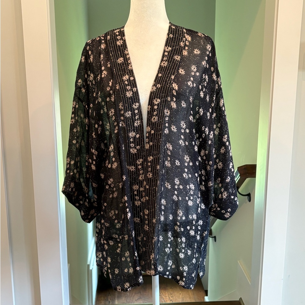 Floral Black and Tan Kimono